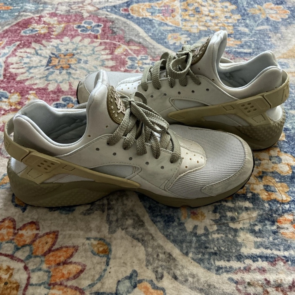 Nike Sacal Men’s Shoes Size 10 Gray White Lace Up